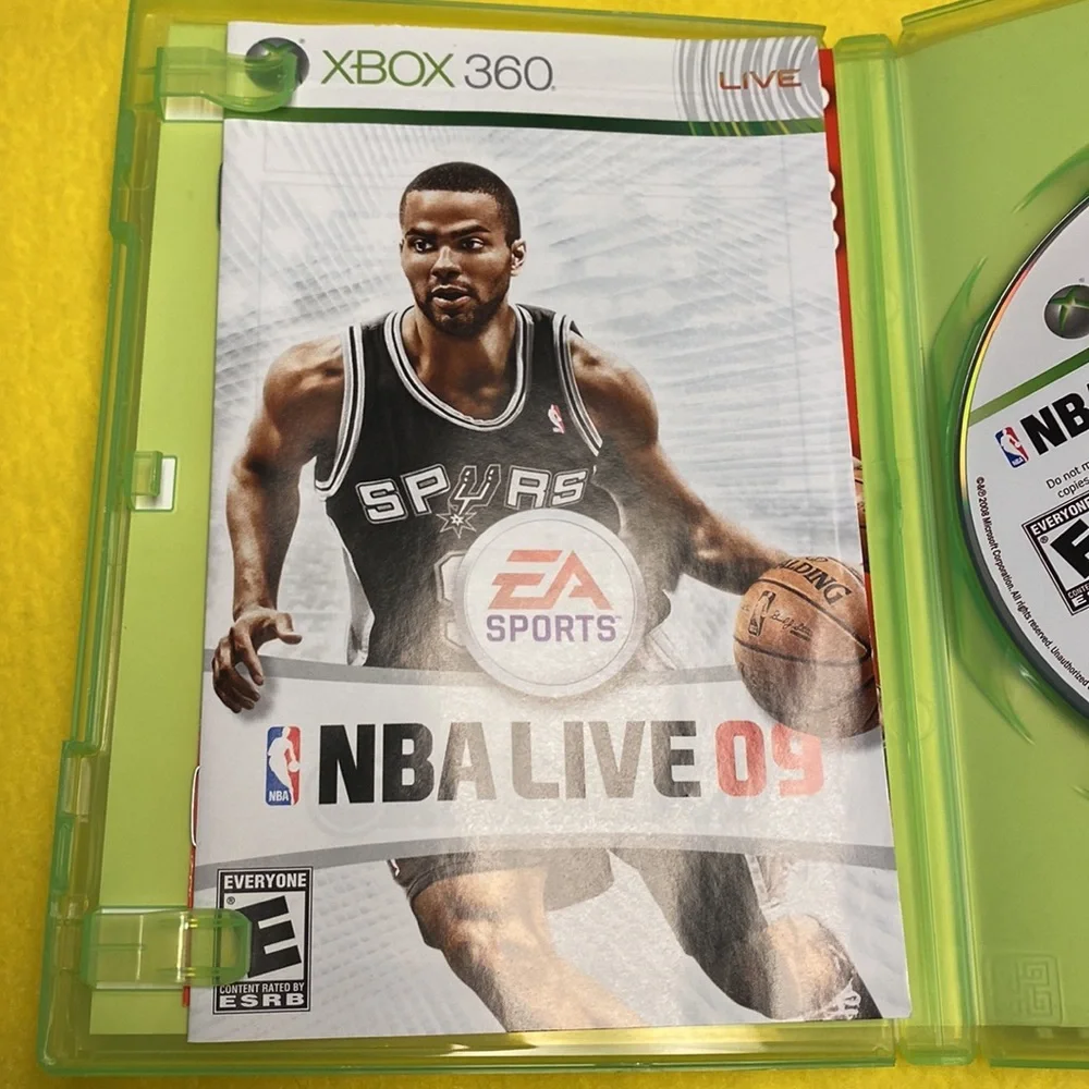 XBOX 360 NBA Live 09 game